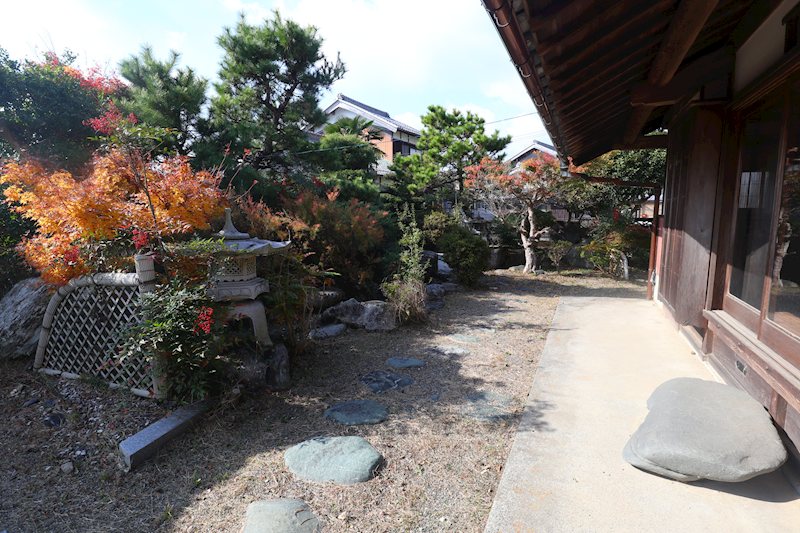 甲賀市甲賀町神　日本家屋 現地写真（庭）