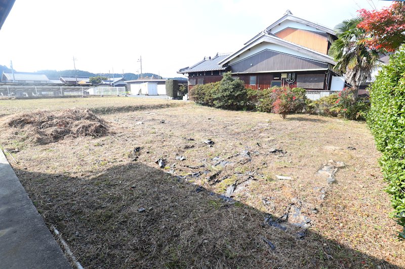 甲賀市甲賀町神　日本家屋 現地写真（庭）