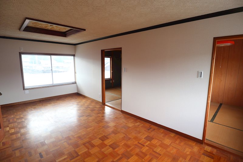 甲賀市甲賀町神　日本家屋 内観写真（リビング以外の居室）