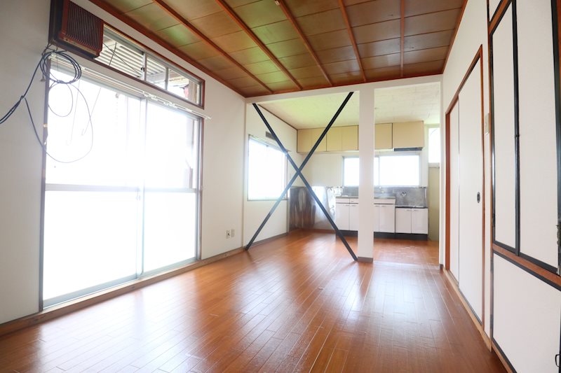 東近江市宮川町　リフォーム済中古戸建 内観写真（リビング）