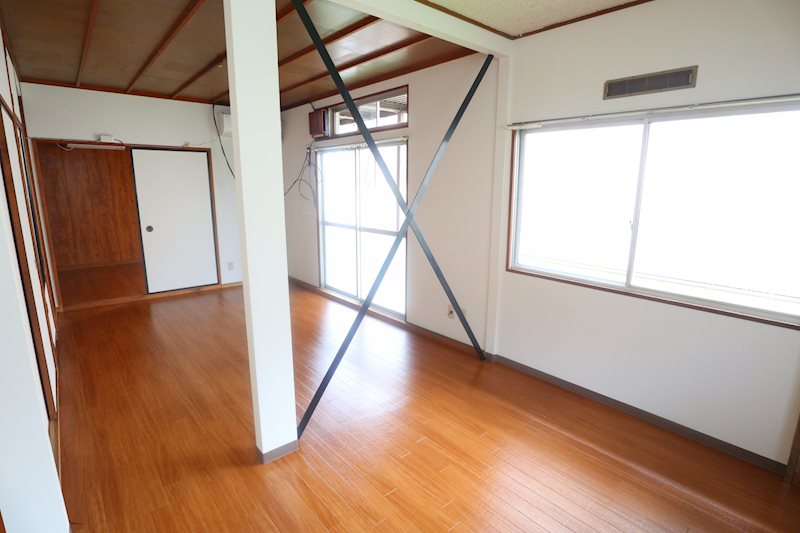 東近江市宮川町　リフォーム済中古戸建 内観写真（リビング）