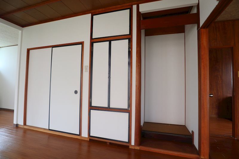 東近江市宮川町　リフォーム済中古戸建 内観写真（収納）