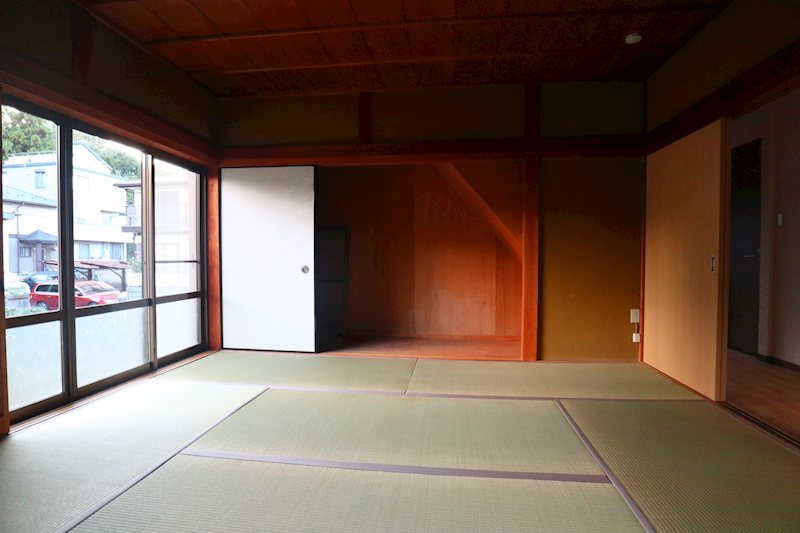 甲南町耕心3丁目リフォーム物件 内観写真（リビング以外の居室）