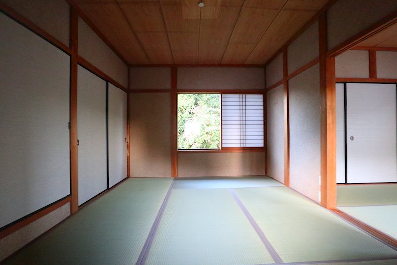 甲南町耕心3丁目リフォーム物件 内観写真（リビング以外の居室）