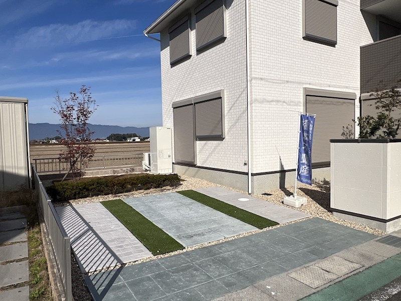 木川町 築後未入居戸建 【6号地】 現地写真（駐車場）