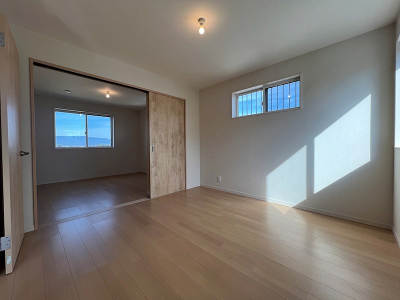 木川町 築後未入居戸建 【6号地】 内観写真（リビング以外の居室）