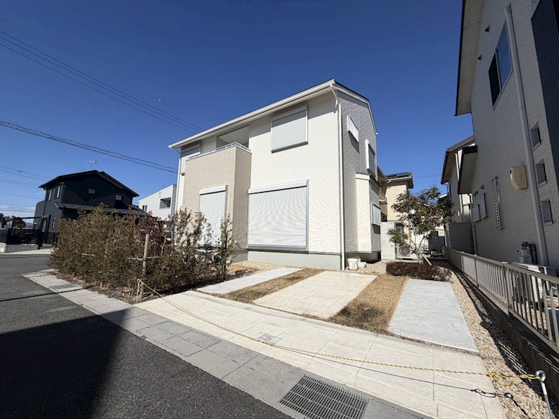 守山市川田町　築後未入居のZEH住宅（D-1号地） 現地写真（駐車場）
