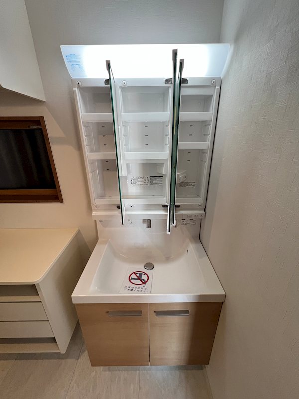 守山市播磨田町　新築戸建 内観写真（洗面台・洗面所）