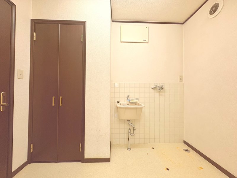 湖南市菩提寺西3丁目　中古戸建 内観写真（洗面台・洗面所）