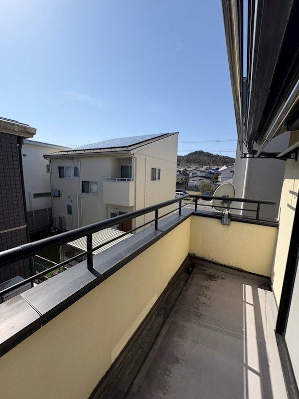 湖南市菩提寺西3丁目　中古戸建 現地写真（バルコニー）