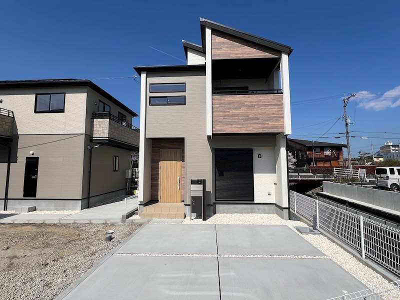 栗東市綣7丁目　新築戸建2号棟 現地写真