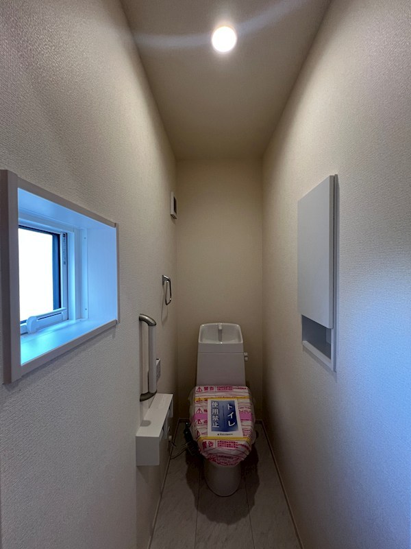 栗東市綣7丁目　新築戸建2号棟 内観写真（トイレ）