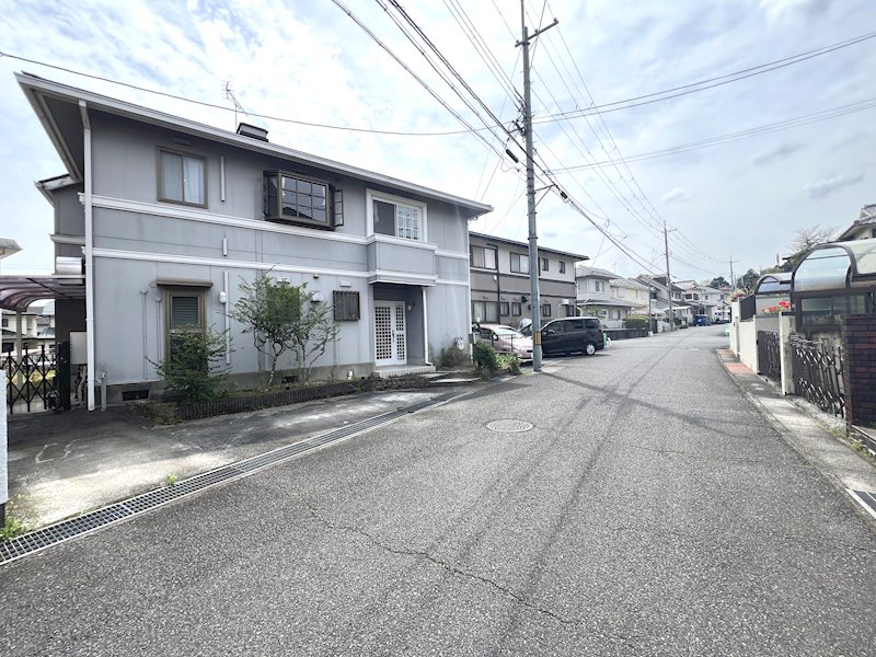 大津市陽明町　中古戸建 現地写真（前面道路含む現地写真）