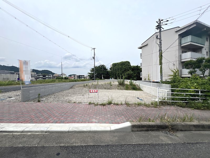 栗東市上鈎　建築条件なし土地（2区画） 現地写真