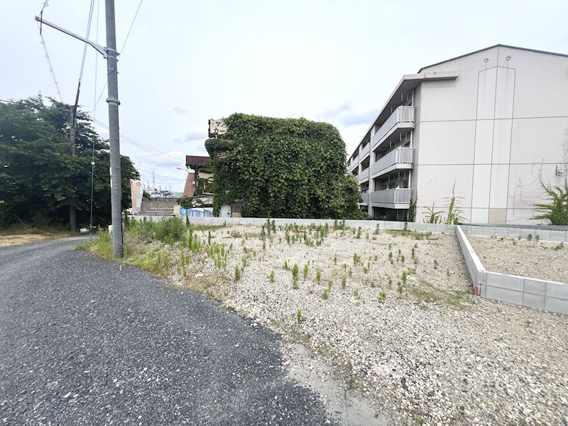 栗東市上鈎　建築条件なし土地（2区画） 現地写真