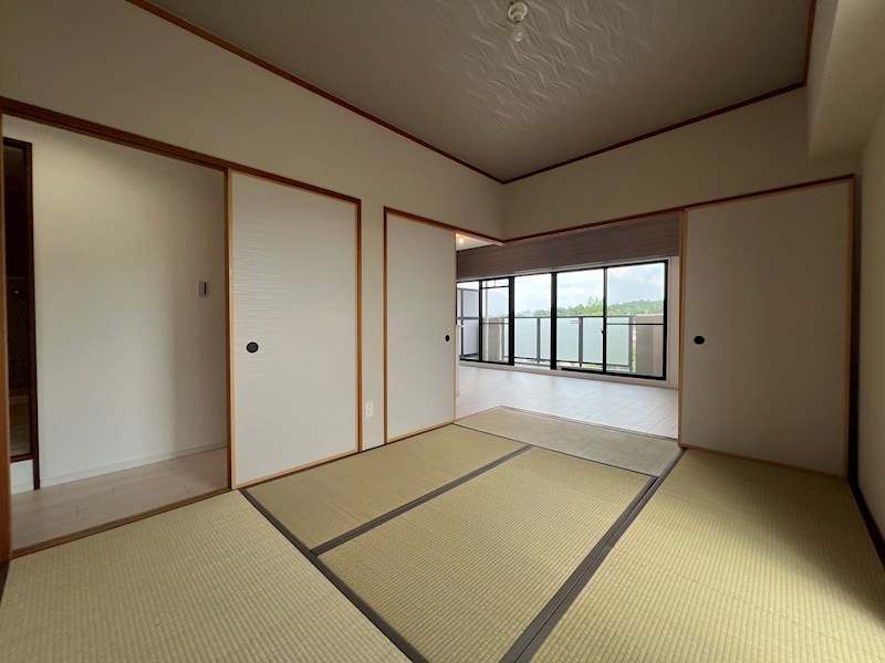 ヴェルドミール栗東　703号室 内観写真（リビング以外の居室）