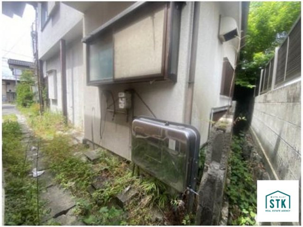 甲府市国母5丁目　土地 現地写真