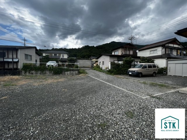 甲府市岩窪町　売地 現地写真（前面道路含む現地写真）