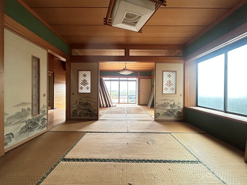 韮崎市龍岡町下條南割　中古 内観写真（リビング以外の居室）