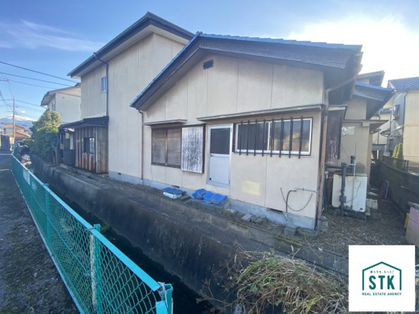 甲府市国母8丁目　売地 現地写真