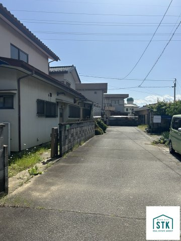 甲府市中小河原1丁目　土地 現地写真（前面道路含む現地写真）