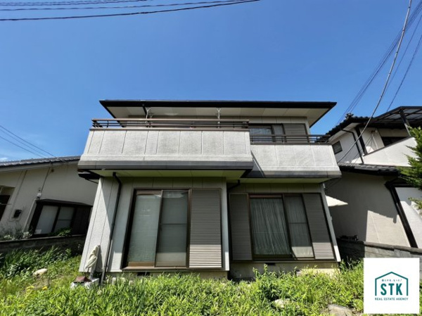 甲府市富竹一丁目　中古住宅 現地写真