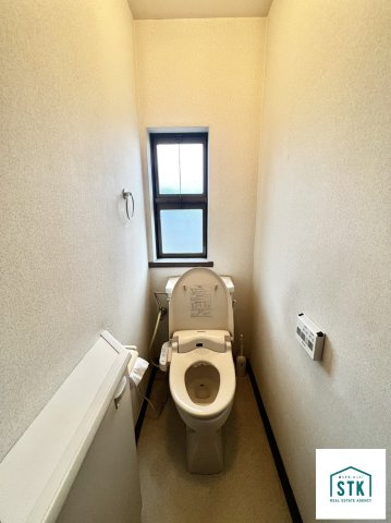 甲府市富竹一丁目　中古住宅 内観写真（トイレ）