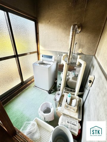 韮崎市穴山町　中古 その他