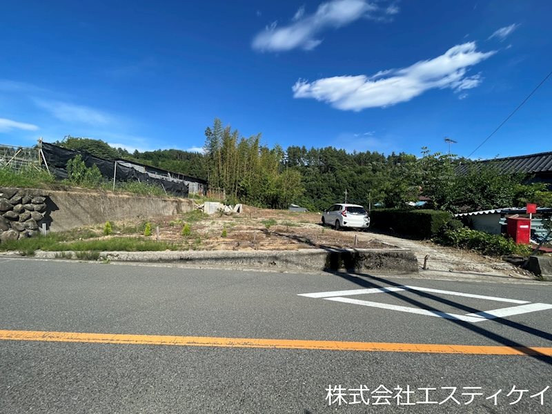 韮崎市穂坂町柳平　土地 現地写真