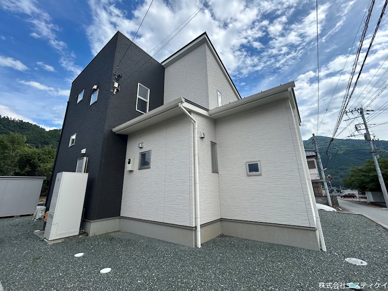 山梨県西八代郡市川三郷町上野 現地写真