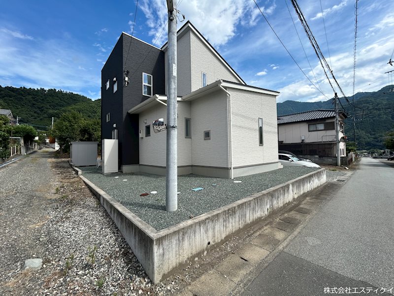 山梨県西八代郡市川三郷町上野 現地写真