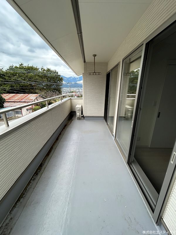 山梨県西八代郡市川三郷町上野 現地写真（バルコニー）