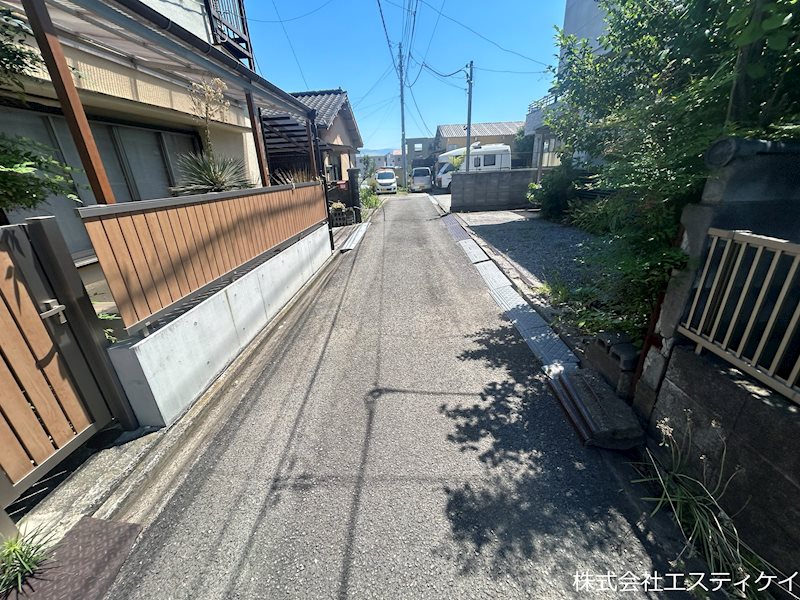甲府市里吉3丁目　土地 現地写真（前面道路含む現地写真）