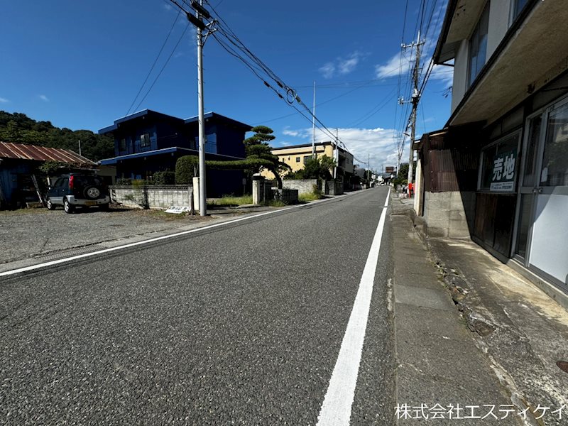 北杜市須玉町若神子　土地 現地写真（前面道路含む現地写真）