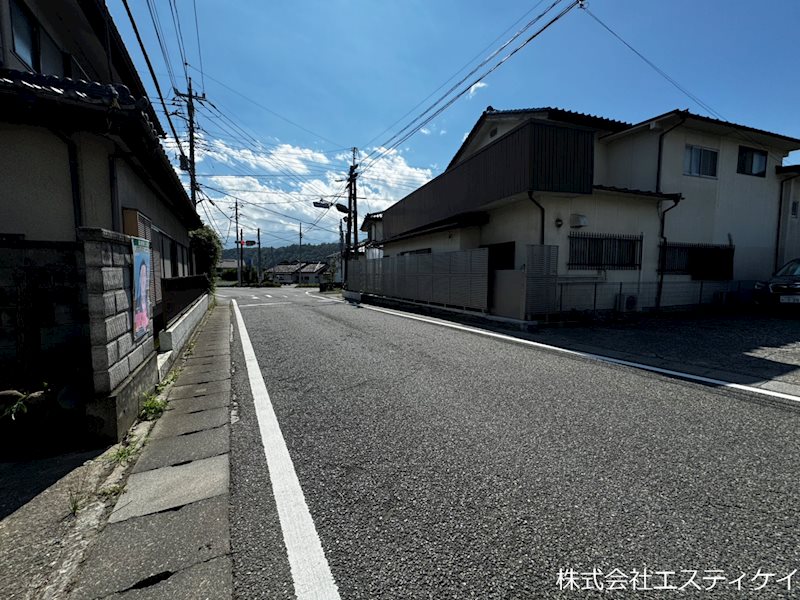 北杜市須玉町若神子　土地 現地写真（前面道路含む現地写真）