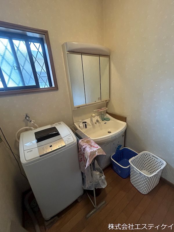 甲府市中小河原町　　中古 内観写真（トイレ）