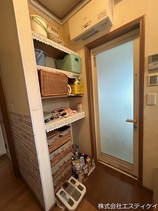 甲府市中小河原町　　中古 内観写真（洗面台・洗面所）