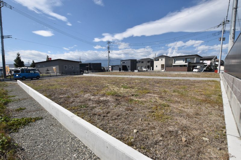 山梨県甲斐市西八幡 現地写真