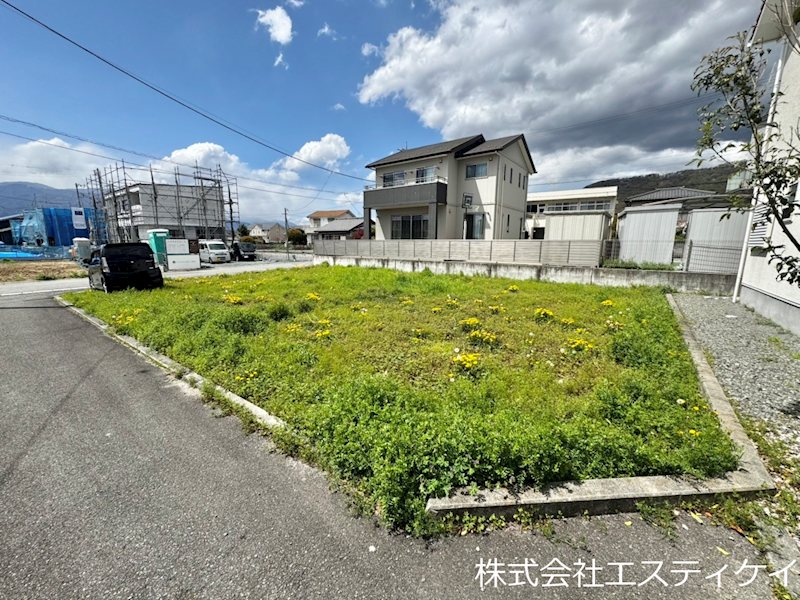 甲府市千塚4丁目　土地 現地写真