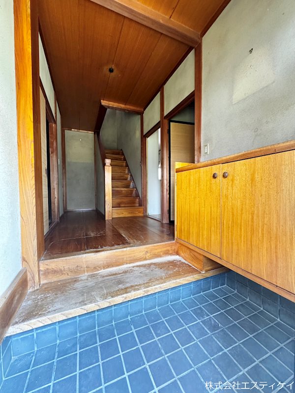 山梨県笛吹市春日居町熊野堂 現地写真（玄関）