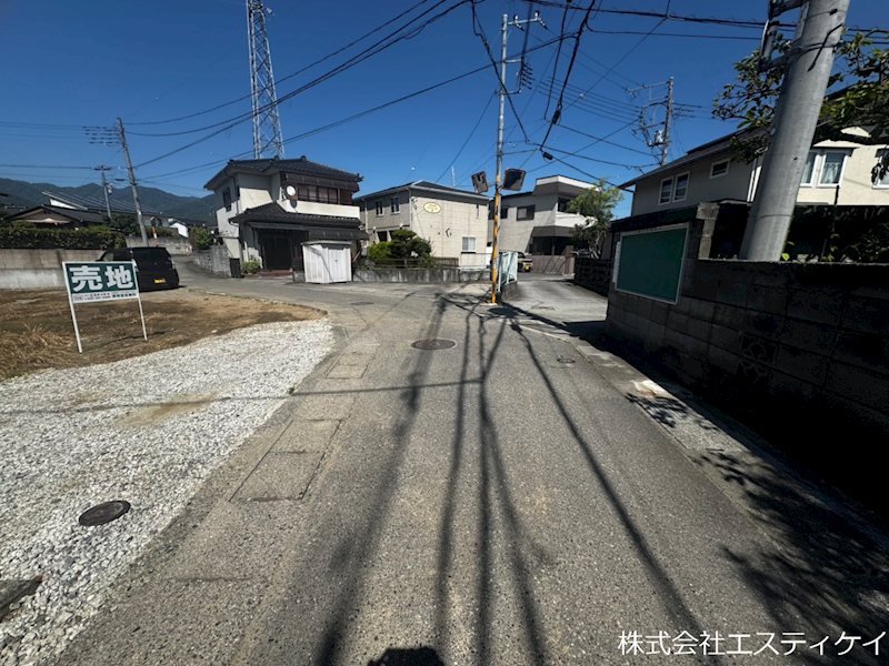 山梨県甲府市塩部４丁目２－１２ 現地写真（前面道路含む現地写真）