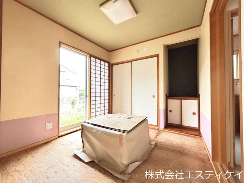 甲府市白井町　中古 内観写真（リビング以外の居室）