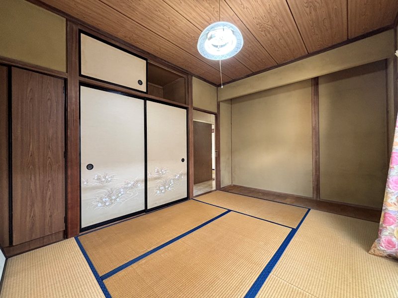 中央市上三條　中古 内観写真（リビング以外の居室）