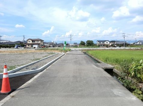 中央市西花輪区画8 その他