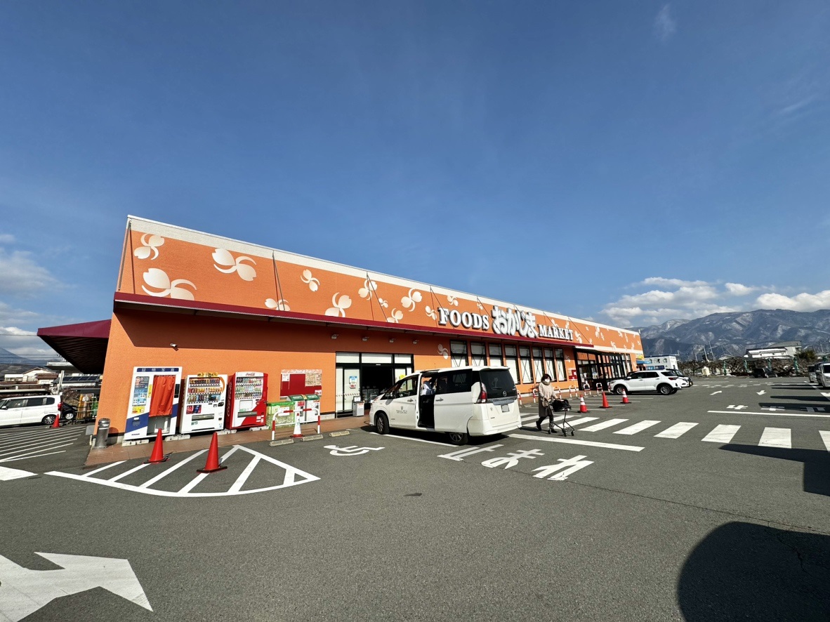 山梨市小原東土地 スーパー
