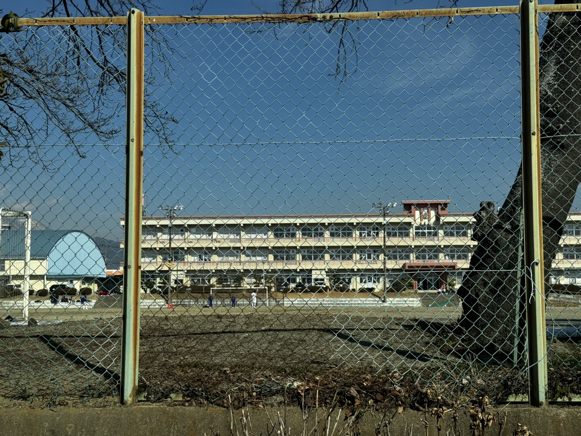 山梨市小原東土地 中学校