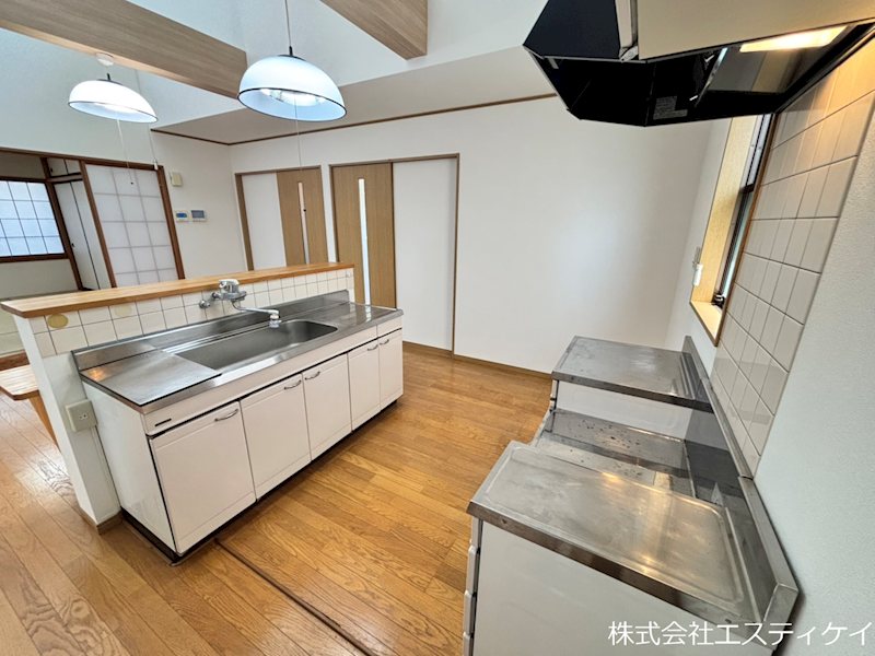 中央市臼井阿原　中古 内観写真（キッチン）
