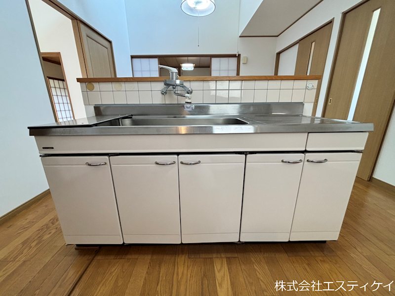 中央市臼井阿原　中古 内観写真（キッチン）