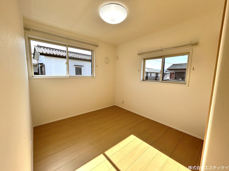 甲府市大里町新築建売住宅「TYPE-S」 内観写真（リビング以外の居室）