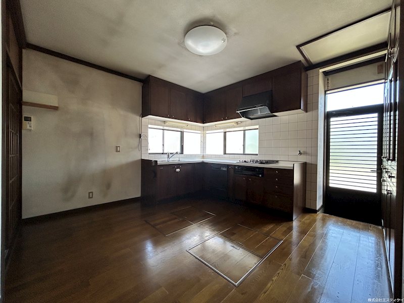 甲府市貢川本町　中古 内観写真（キッチン）